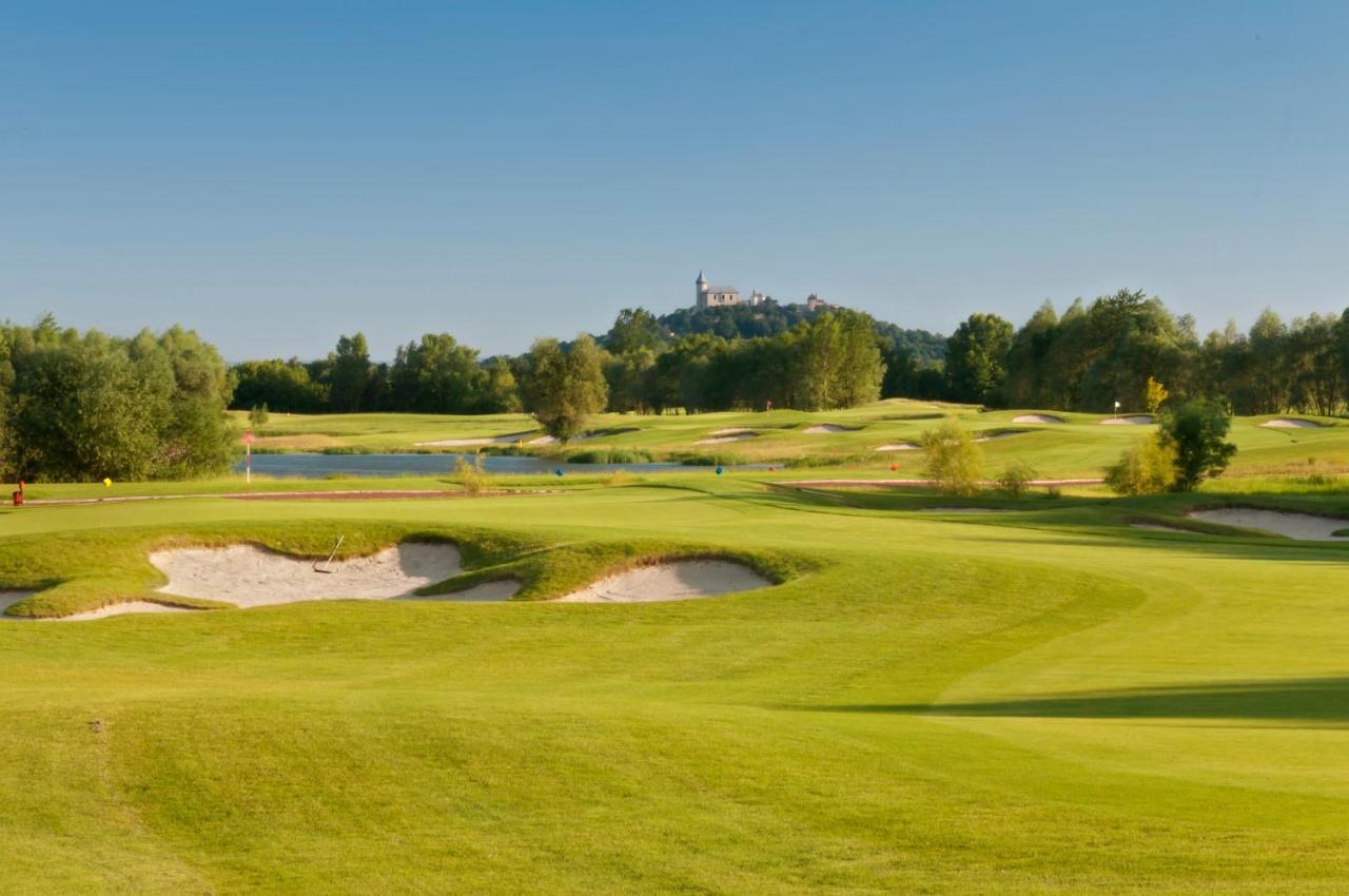 Golf & Spa Kuneticka Hora Dritec Exterior photo